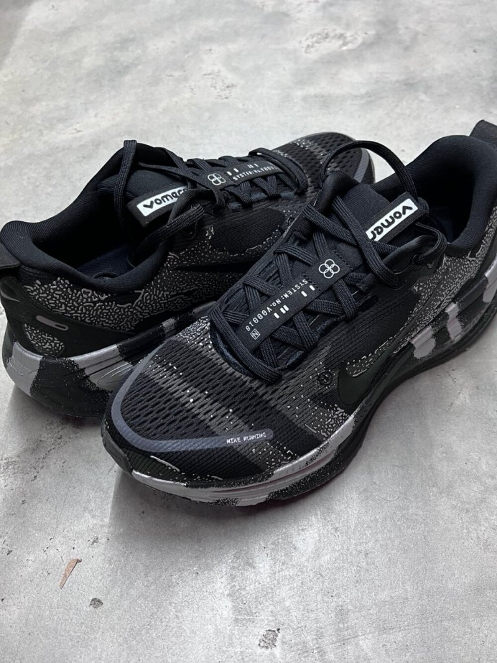 Nike Vomero 18 Iron Grey Men's IQ3925 001 - New